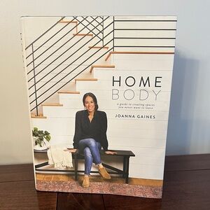 Homebody by Joanna Gaines Book